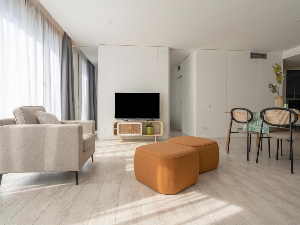 Limehome Rector Triado Apartment *