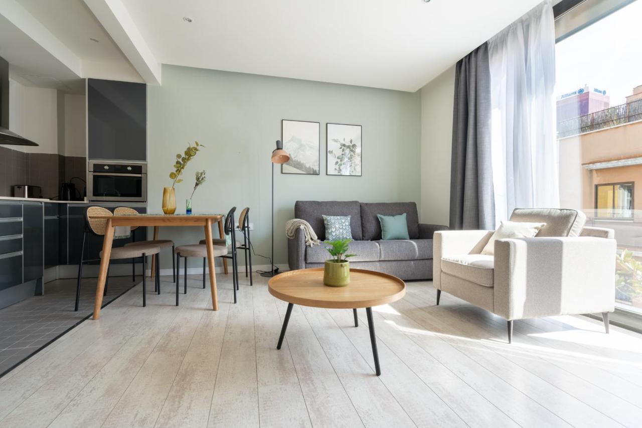 Apartment Limehome Rector Triado